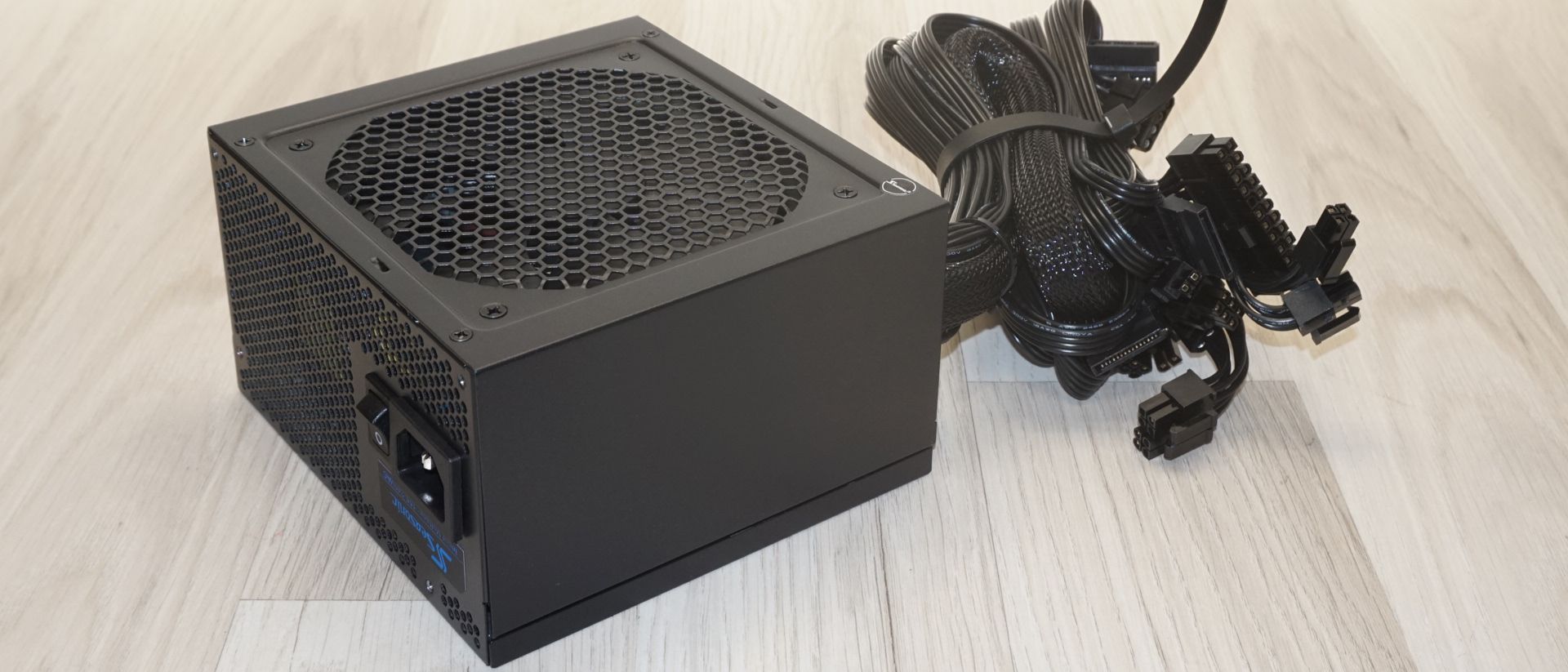 Seasonic G12 GC-750 750W power supply review Seasonic G12 GC-750 750W power supply review