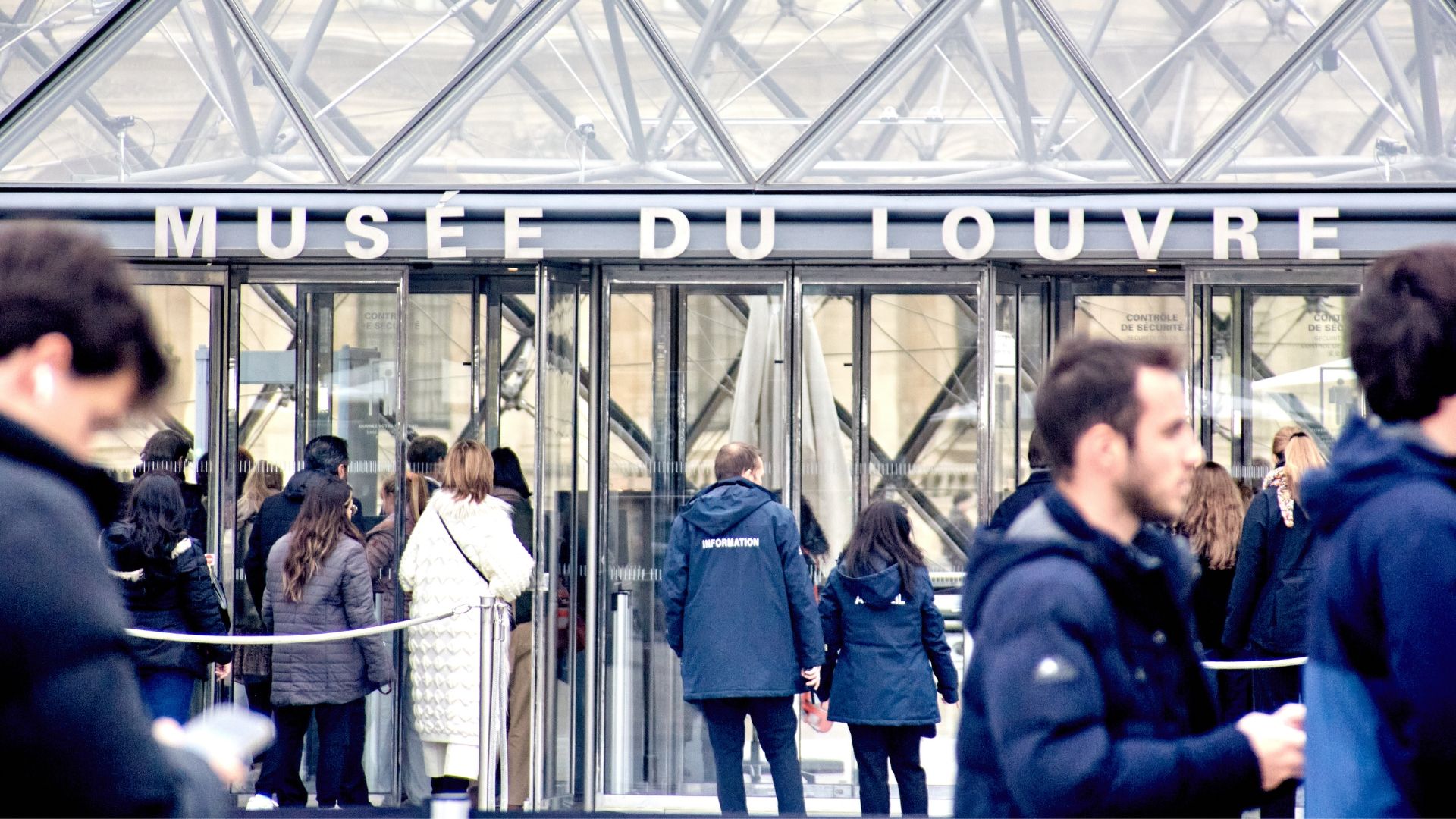 Louvre heist reveals museum used ‘LOUVRE’ as password for its video surveillance, still has workstations with Windows 2000 - glaring security weaknesses reveale