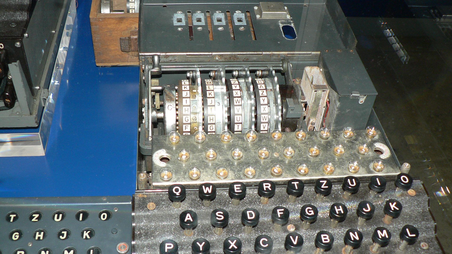 WWII Enigma machine sells for over half a million dollars at auction — one of the rare four-rotor 'M4' models WWII Enigma machine sells for over half a million dollars at auction — one of the rare four-rotor 'M4' models