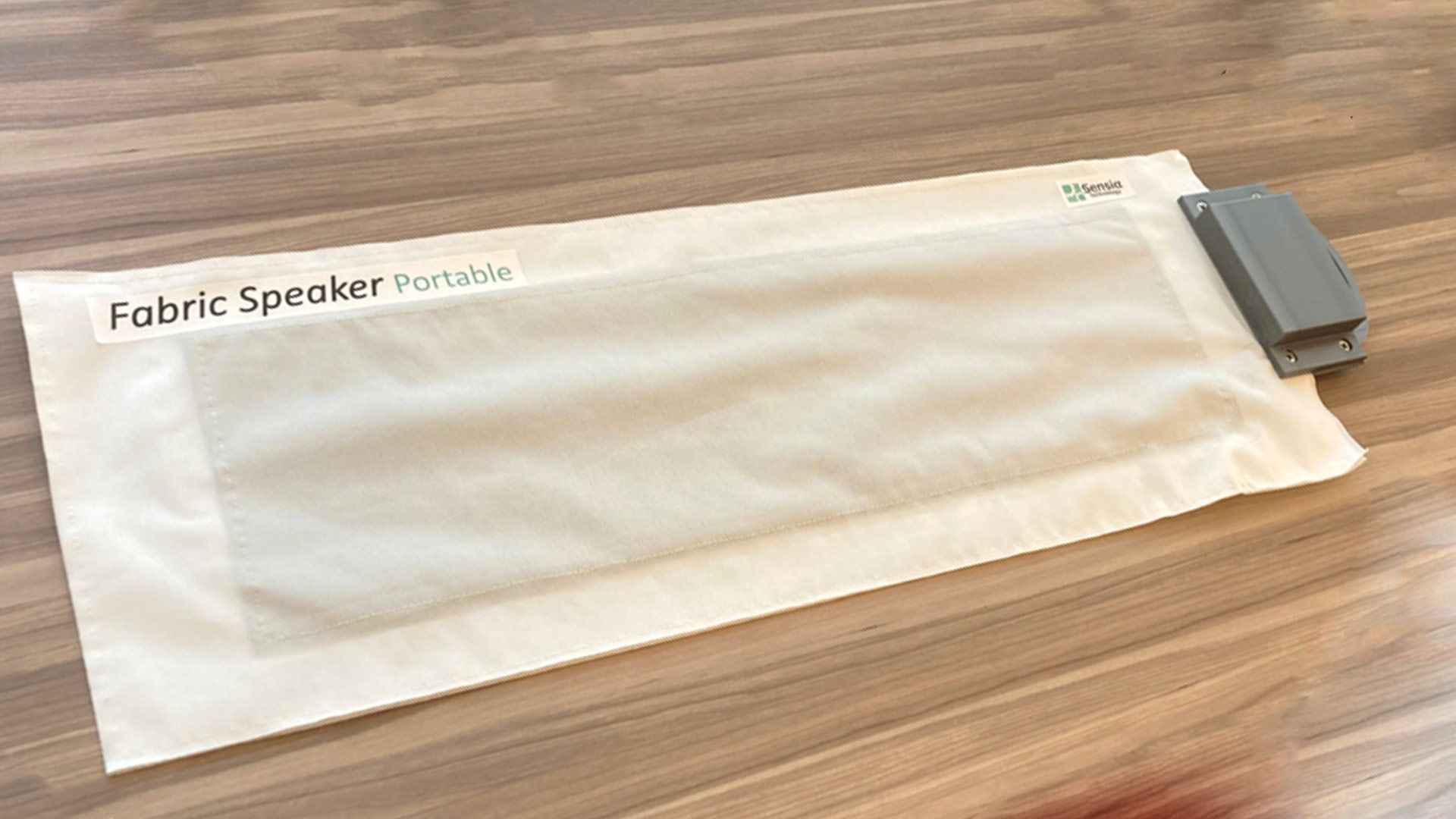 New fabric speakers use flexible electronics to be thin, light, and flexible — AIST Japan's latest breakthrough; audiophile ready, or only suitable for cloth ea New fabric speakers use flexible electronics to be thin, light, and flexible — AIST Japan's latest breakthrough; audiophile ready, or only suitable for cloth ea