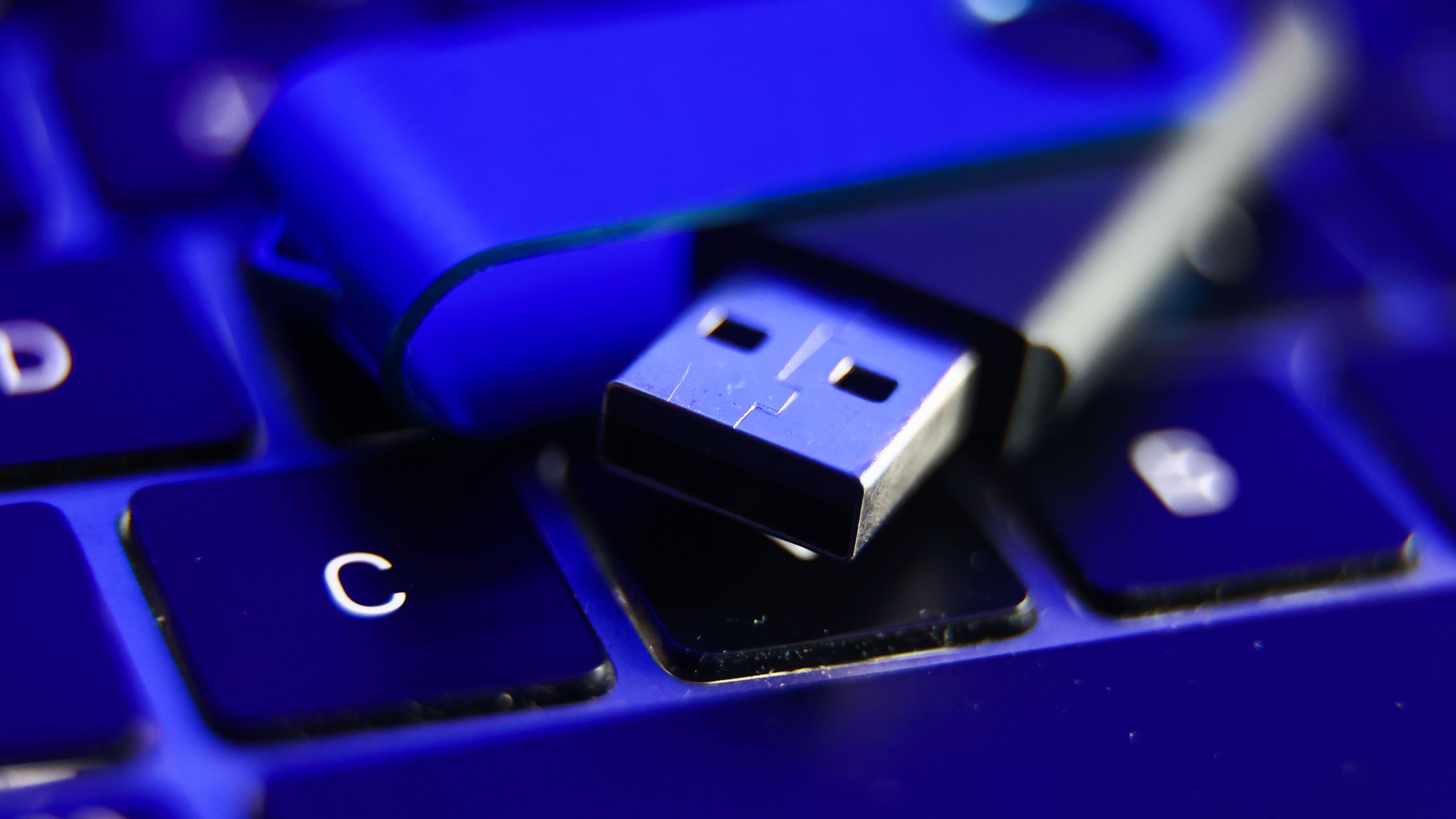 AI boom forces delays on Transcend SSDs, SD cards and flash drives — SanDisk and Samsung short on supplying NAND chips AI boom forces delays on Transcend SSDs, SD cards and flash drives — SanDisk and Samsung short on supplying NAND chips