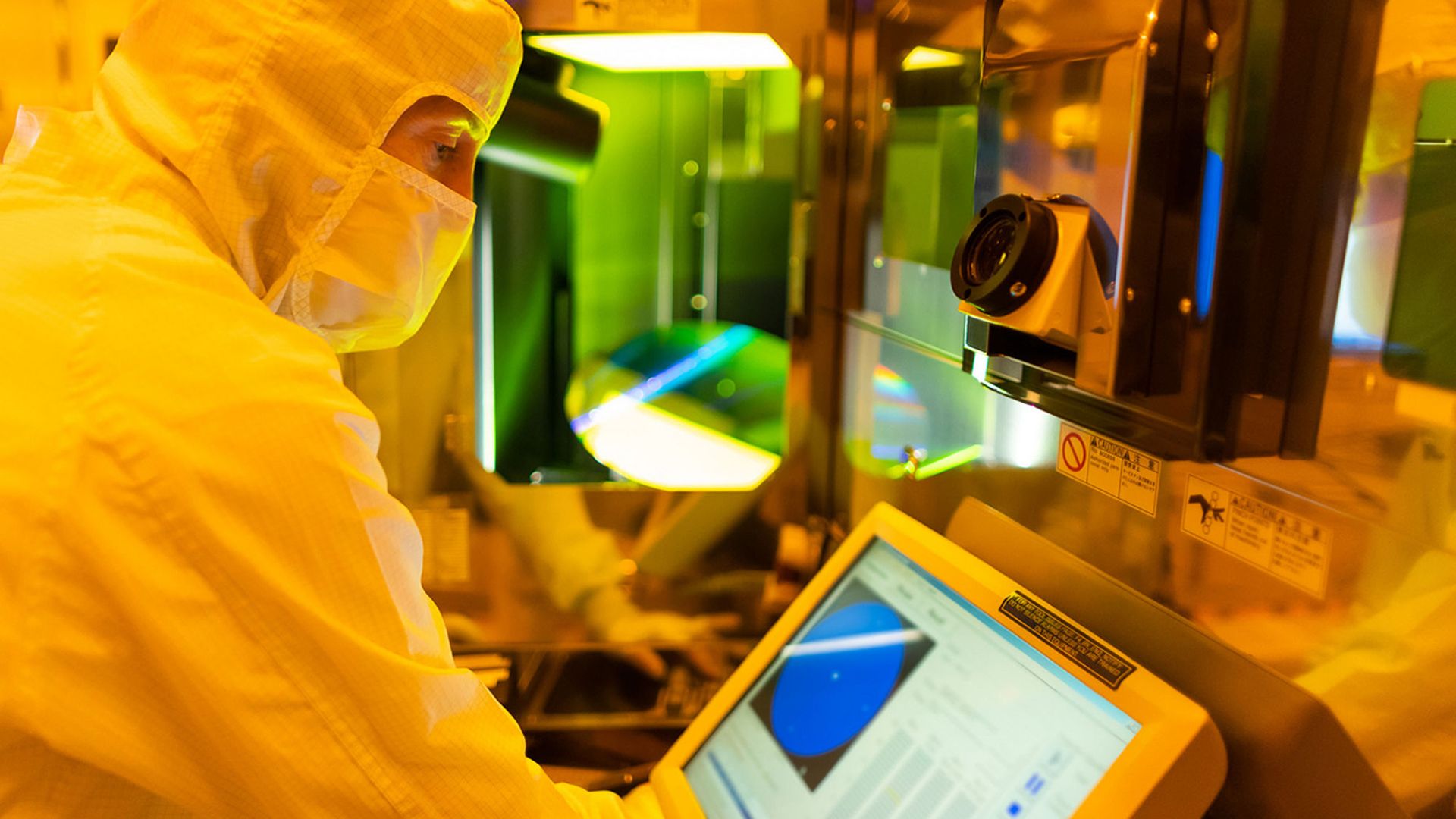 Industry preps new 'cheap' HBM4 memory spec with narrow interface, but it isn't a GDDR killer — JEDEC's new SPHBM4 spec weds HBM4 performance and lower costs to Industry preps new 'cheap' HBM4 memory spec with narrow interface, but it isn't a GDDR killer — JEDEC's new SPHBM4 spec weds HBM4 performance and lower costs to