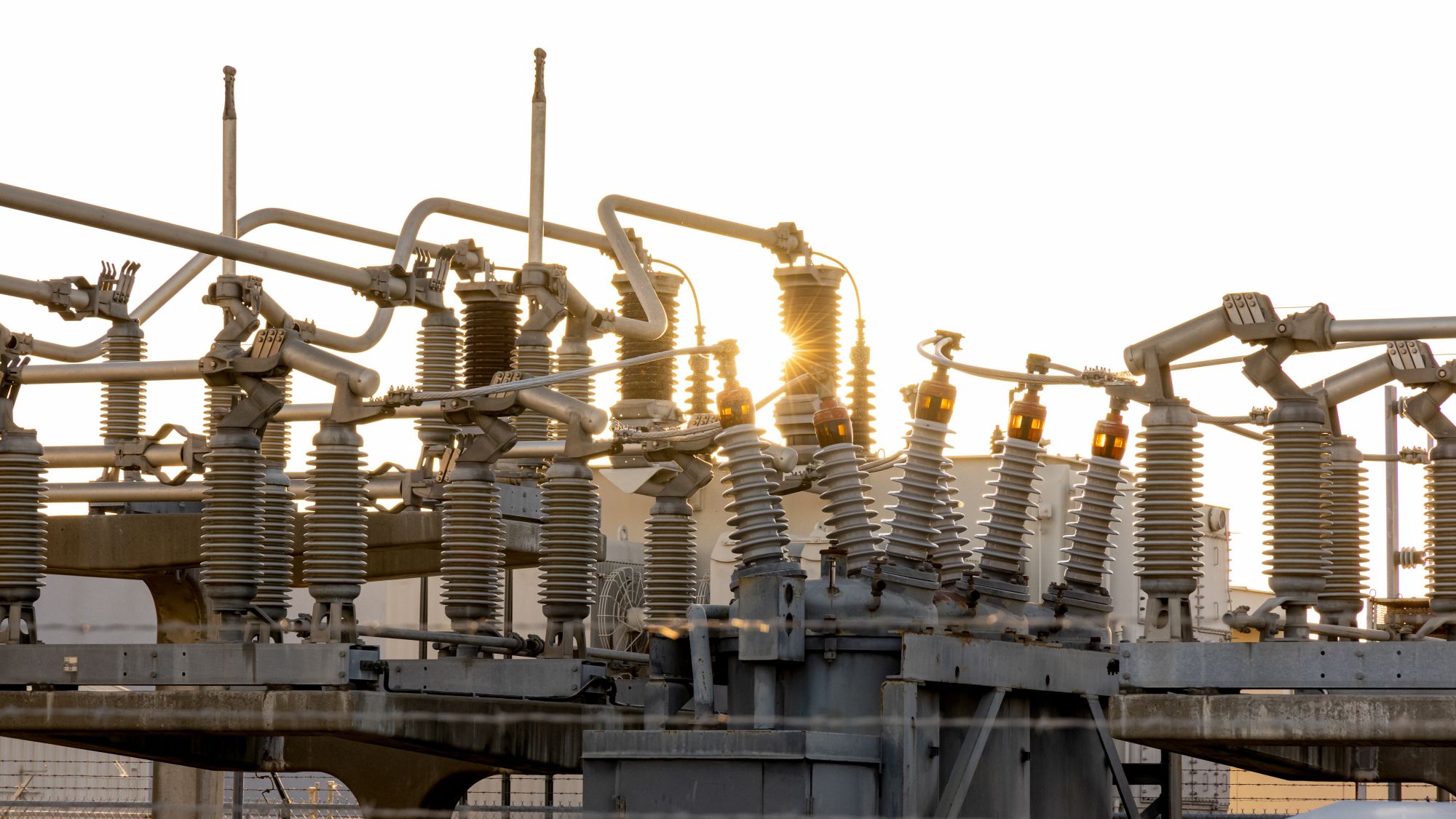 Elizabeth Warren, other U.S. senators concerned about big tech pushing up electricity costs — demands explanation from Amazon, Google, Meta as AI data centers d