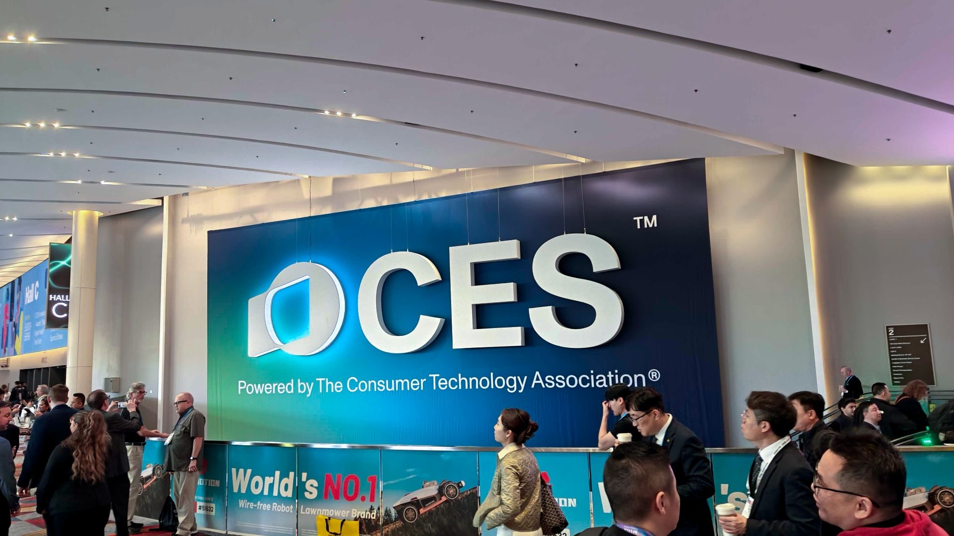 CES 2026 Day 1: Lenovo debuts wild rollable OLED laptop concepts, Asus laptops galore, PCIe 5.0 SSDs stretch into the value market CES 2026 Day 1: Lenovo debuts wild rollable OLED laptop concepts, Asus laptops galore, PCIe 5.0 SSDs stretch into the value market