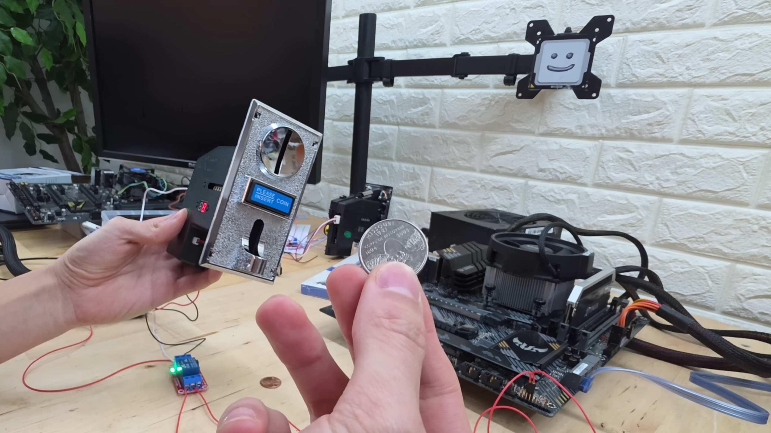 Gaming PC charges you quarters every time you want to power it on, restoring oldest form of microtransactions — $135 in tools and supplies, plus a lifetime supp Gaming PC charges you quarters every time you want to power it on, restoring oldest form of microtransactions — $135 in tools and supplies, plus a lifetime supp