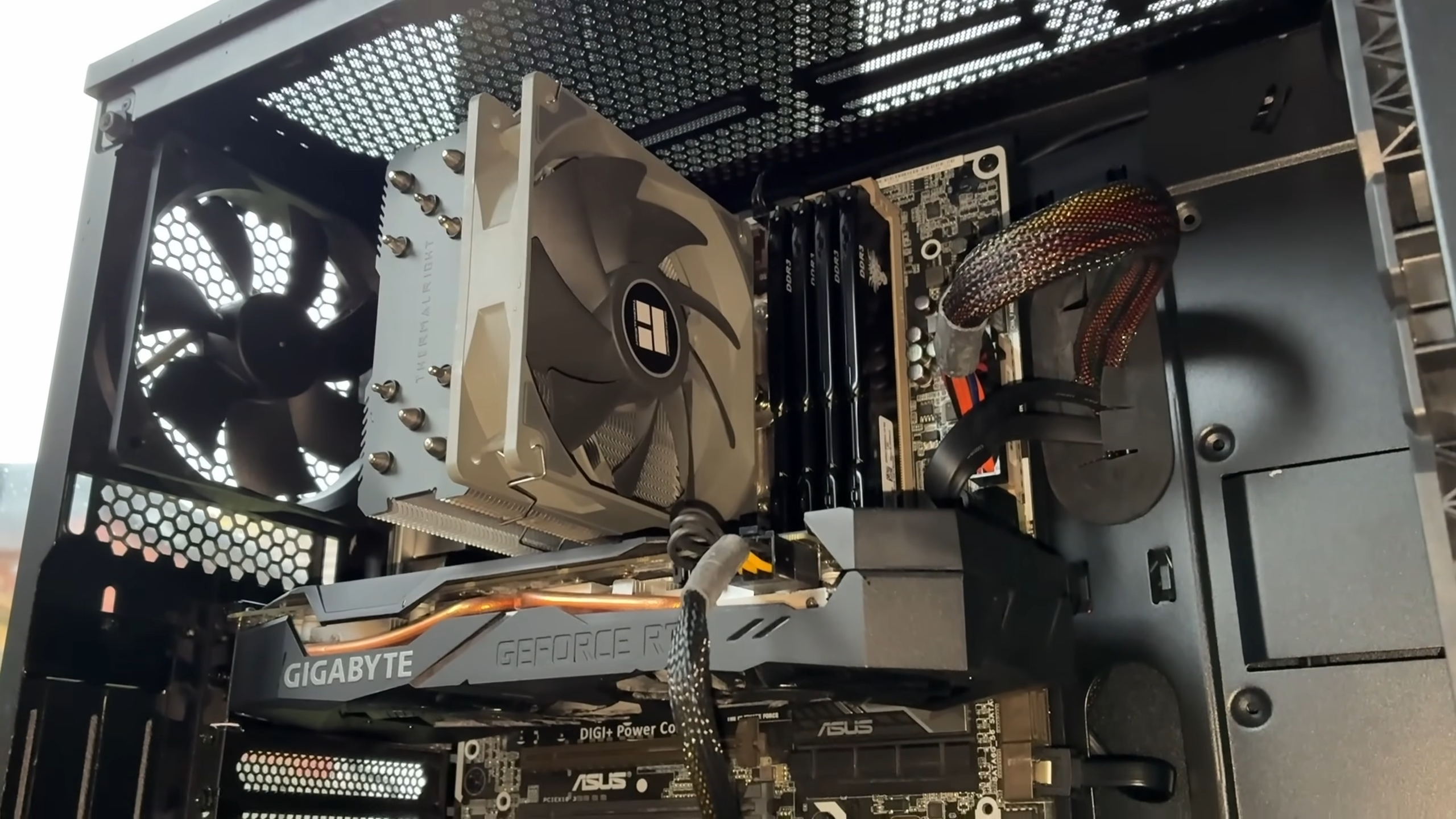 Intrepid PC builder fights RAM crunch by building DDR3 system that runs Cyberpunk 2077 at 60 FPS — Core i7-4790K, RTX 2060 Super, and 32GB of DDR3 would cost ju