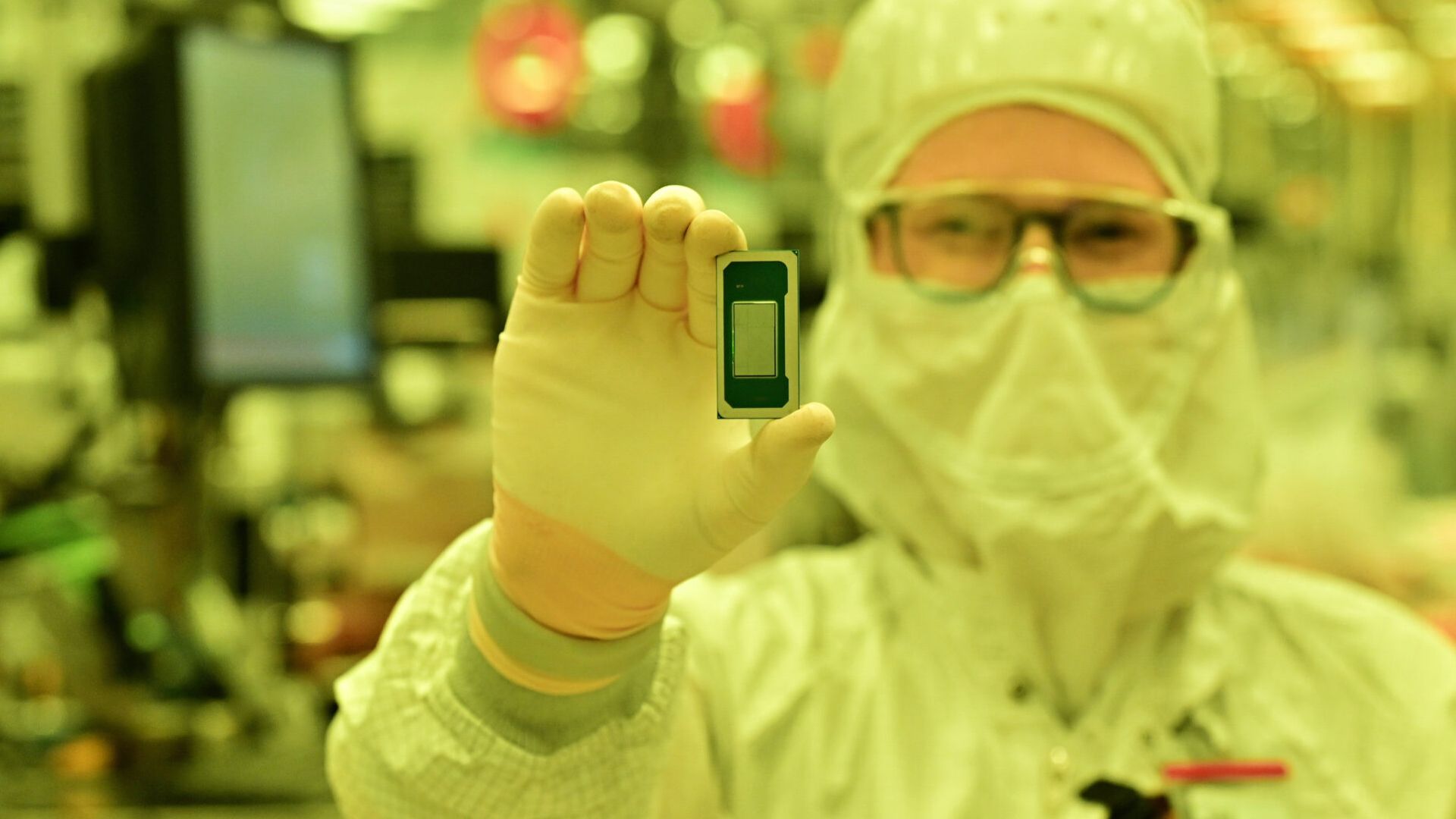 President Trump, Sec. Lutnick praise Intel after the launch of Panther Lake chips — says investment in company already bringing ‘tens of billions of dollars for