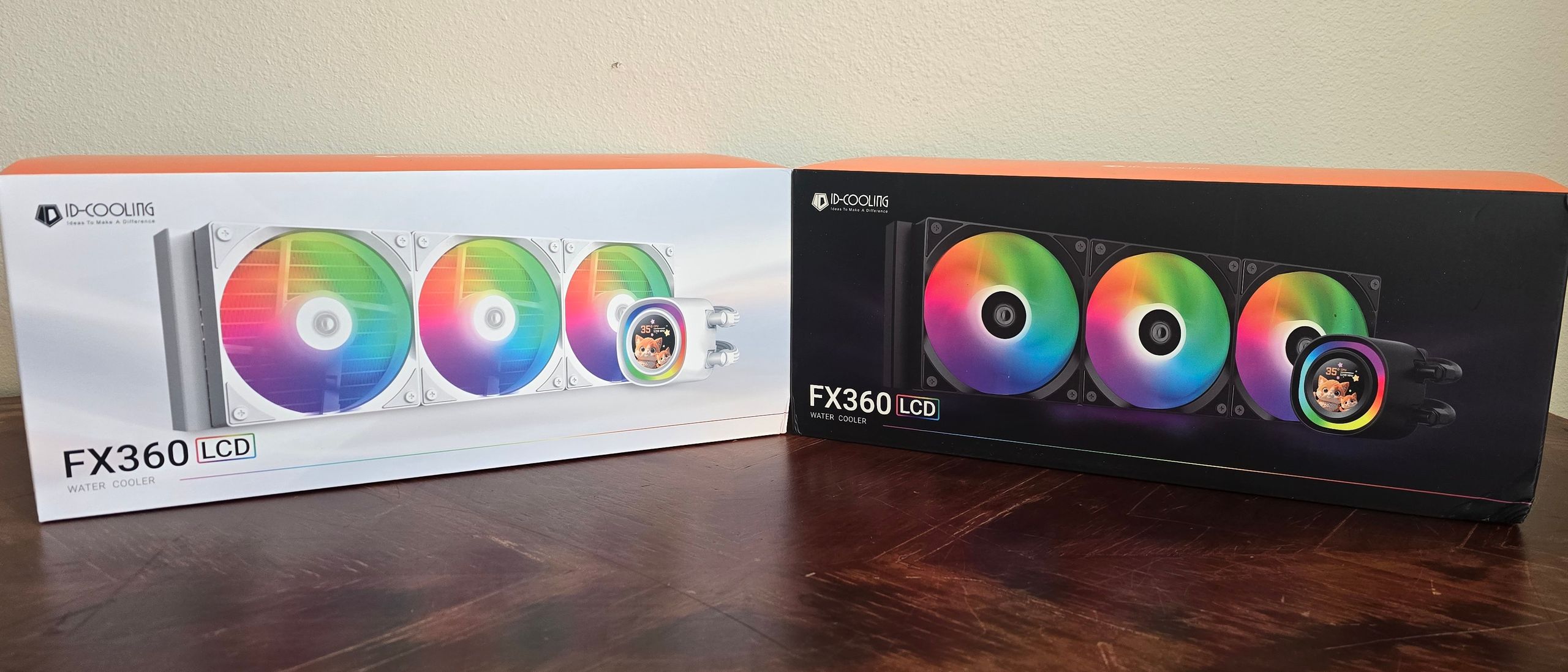 ID-Cooling FX360 LCD Review: Quiet, cool, and… why is this screen so small?