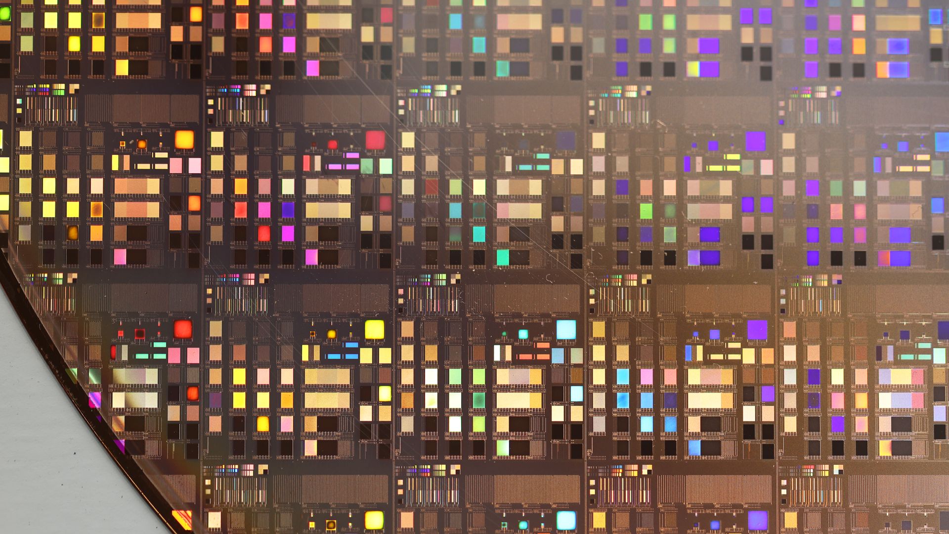 Glass cloth could be the next great AI shortage, as major manufacturers scramble to secure critical material — Japanese manufacturer courted by Apple, Nvidia, G