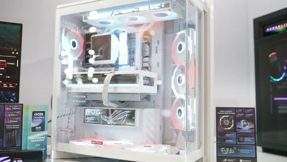 Asus unveils the ROG Cronox, its first panoramic PC case with a 9.2" screen and rotating fan bracket — chassis supports up to 14x 120mm fans & dual 360mm radiat Asus unveils the ROG Cronox, its first panoramic PC case with a 9.2" screen and rotating fan bracket — chassis supports up to 14x 120mm fans & dual 360mm radiat