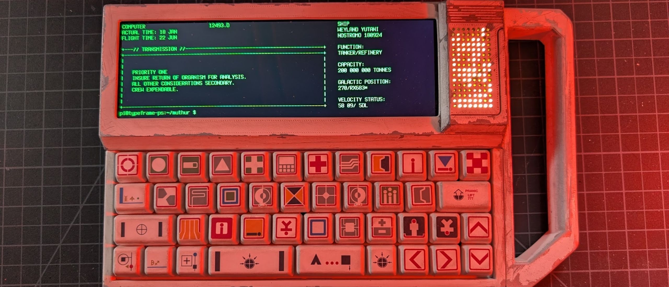 Alien fan builds a better Raspberry Pi cyberdeck — The MU/TH/UR of all homages to a classic movie series