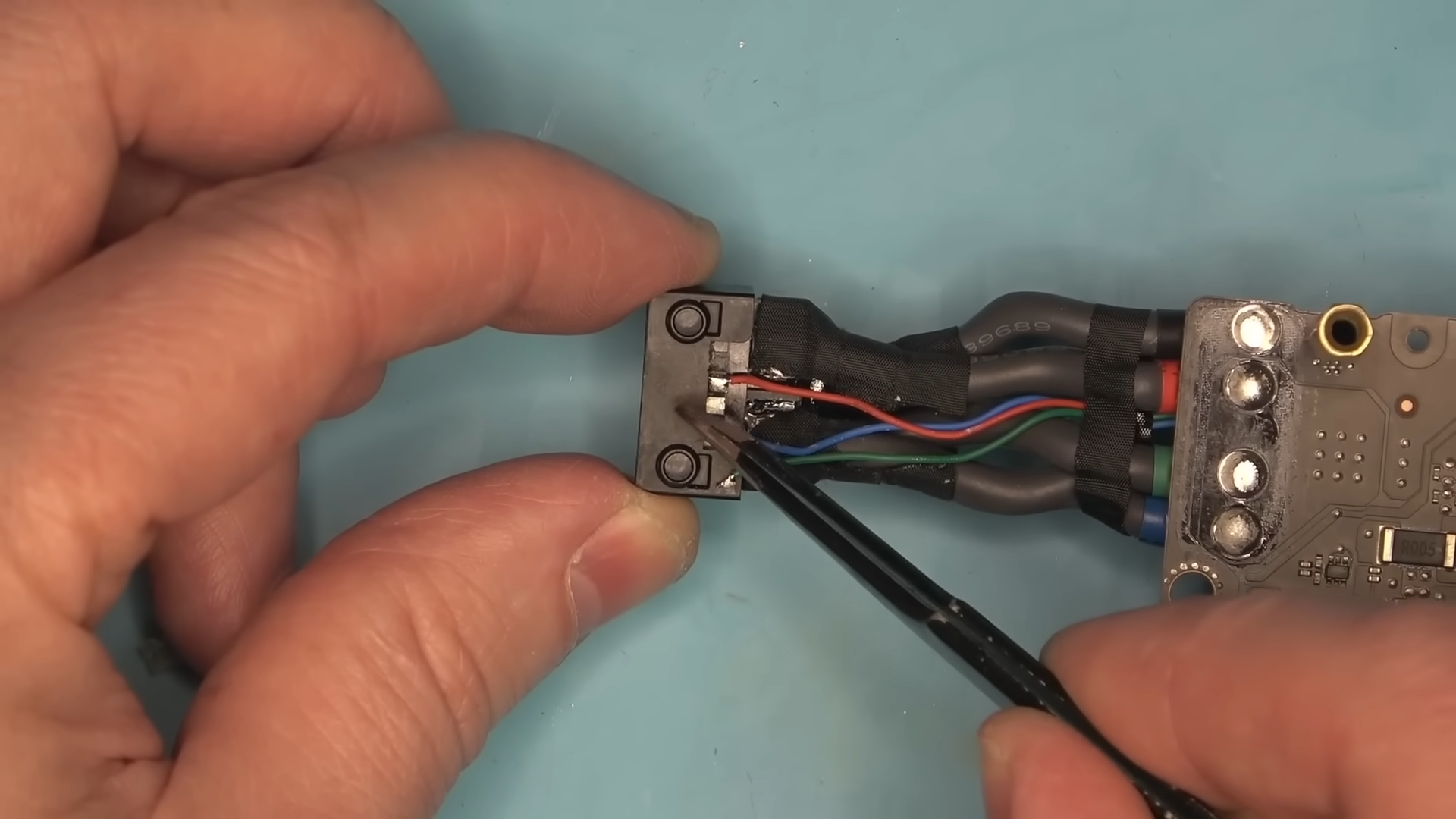 Troublesome 16-pin connector sidelines $30,000 H200 Hopper GPU — repair technician saves the data center day by fixing power port Troublesome 16-pin connector sidelines $30,000 H200 Hopper GPU — repair technician saves the data center day by fixing power port