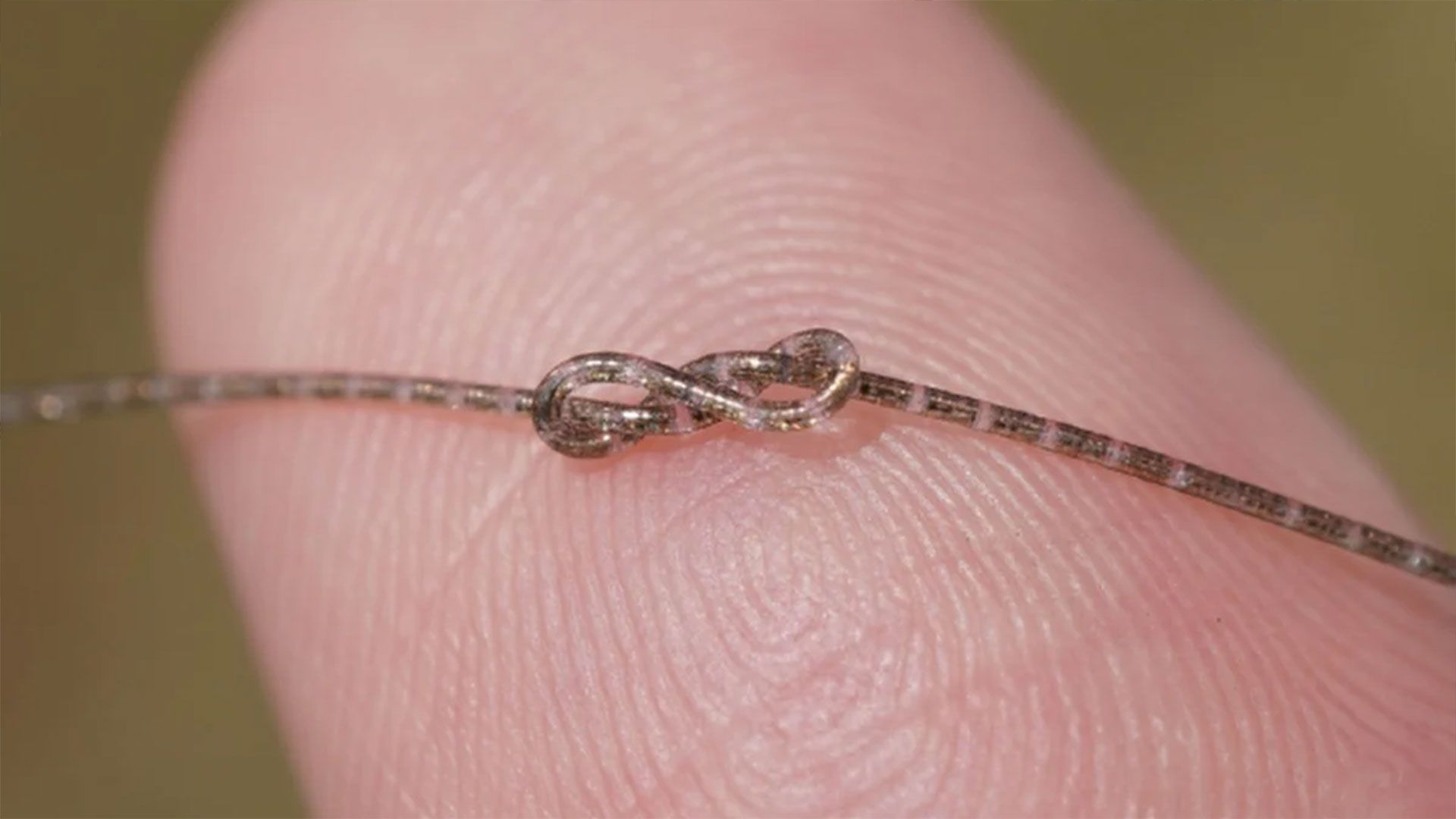 Shanghai scientists create computer chip in fiber thinner than a human hair, yet can withstand crushing force of 15.6 tons — fiber packs 100,000 transistors per