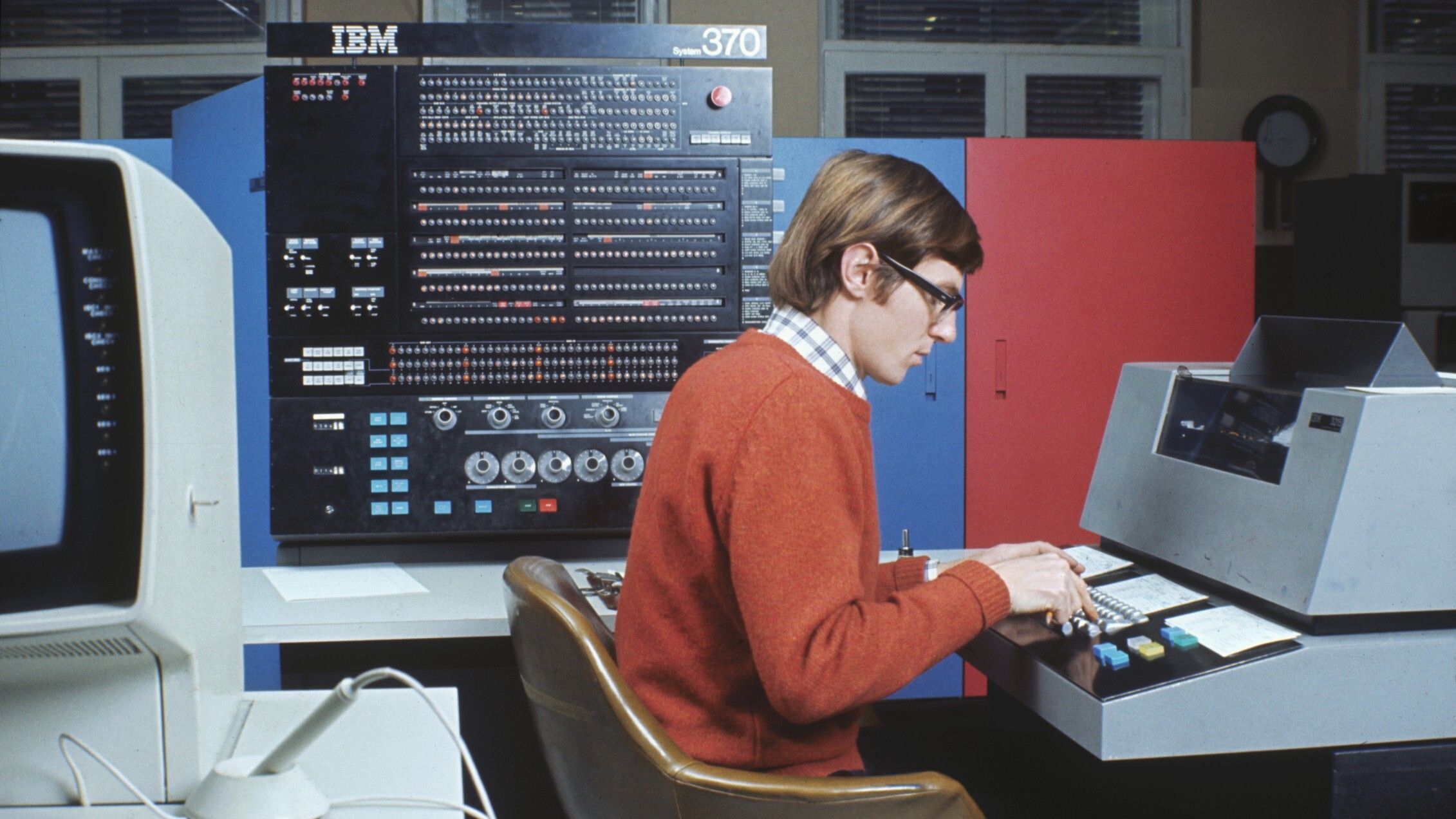 Anthropic's new AI tool can write 67-year-old COBOL code, sending 115-year-old IBM's stock tumbling by 13% — IBM stock has worst day in 26 years, down 25% MoM a