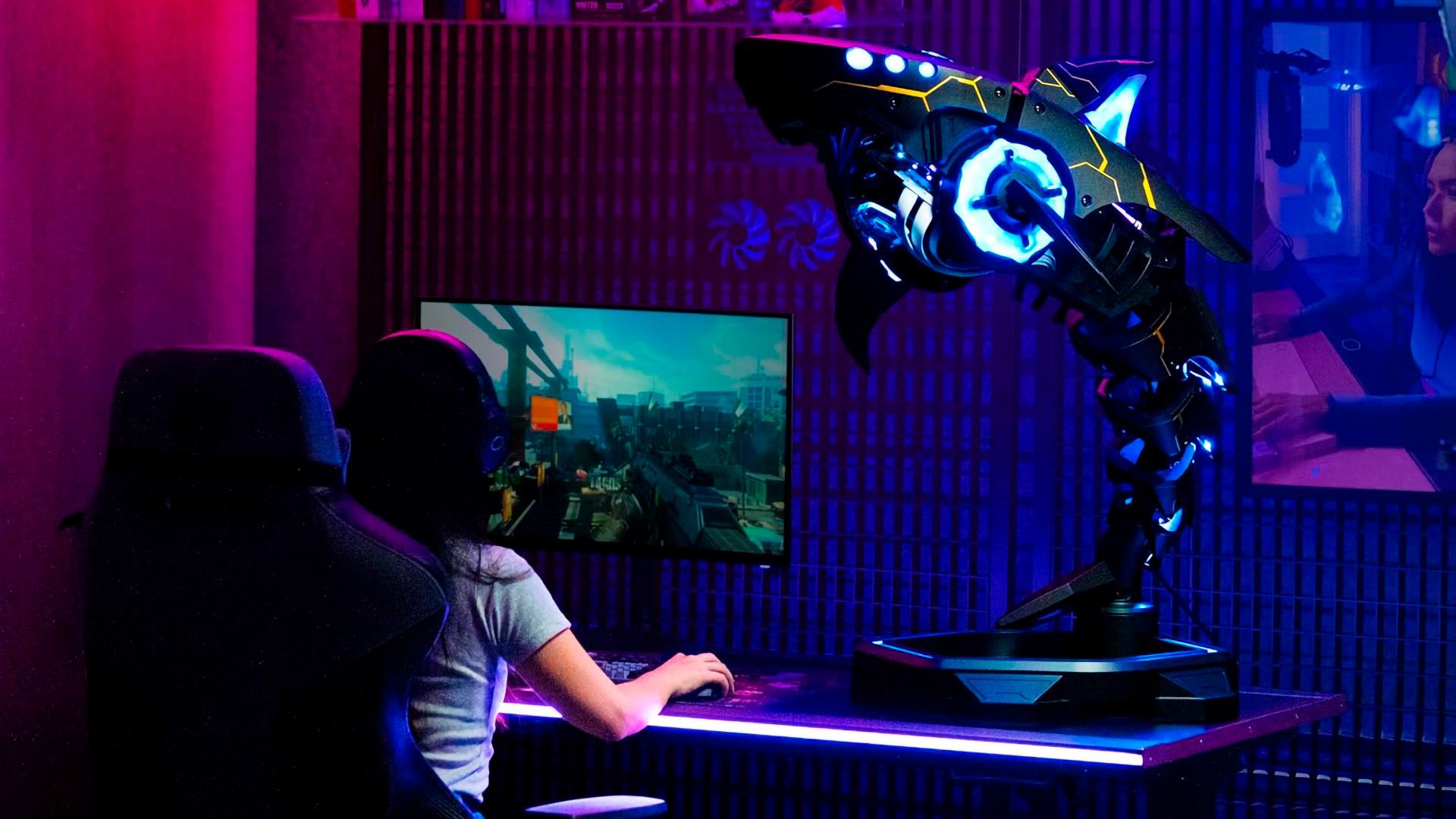 This shark PC case will take a $5,499 megabyte out of your pocket — Cooler Master Shark X finally migrates to U.S. waters