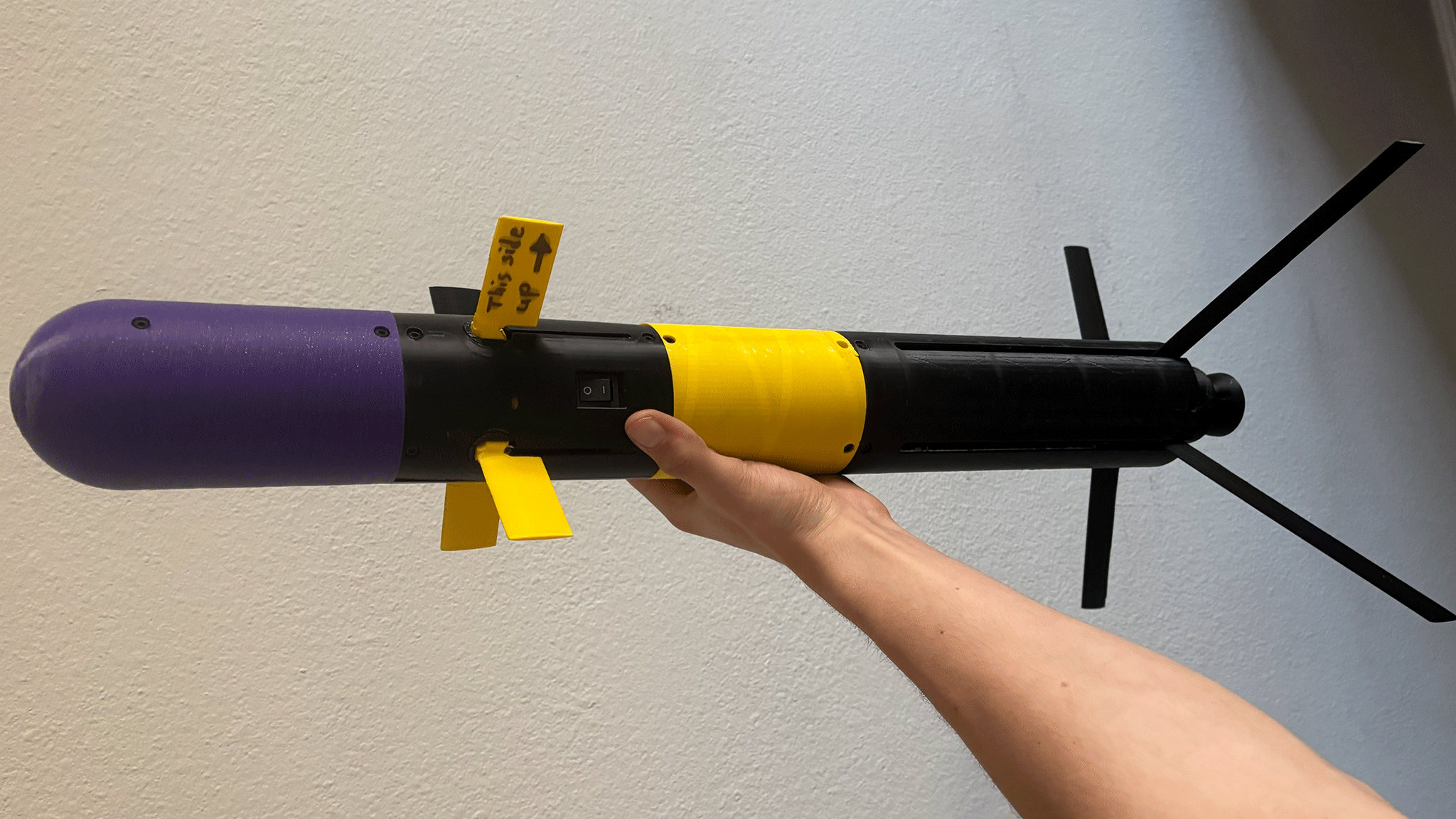 Tech hobbyist makes shoulder-mounted guided missile prototype with $96 in parts and a 3D printer — DIY MANPADS includes assisted targeting, ballistics calculati