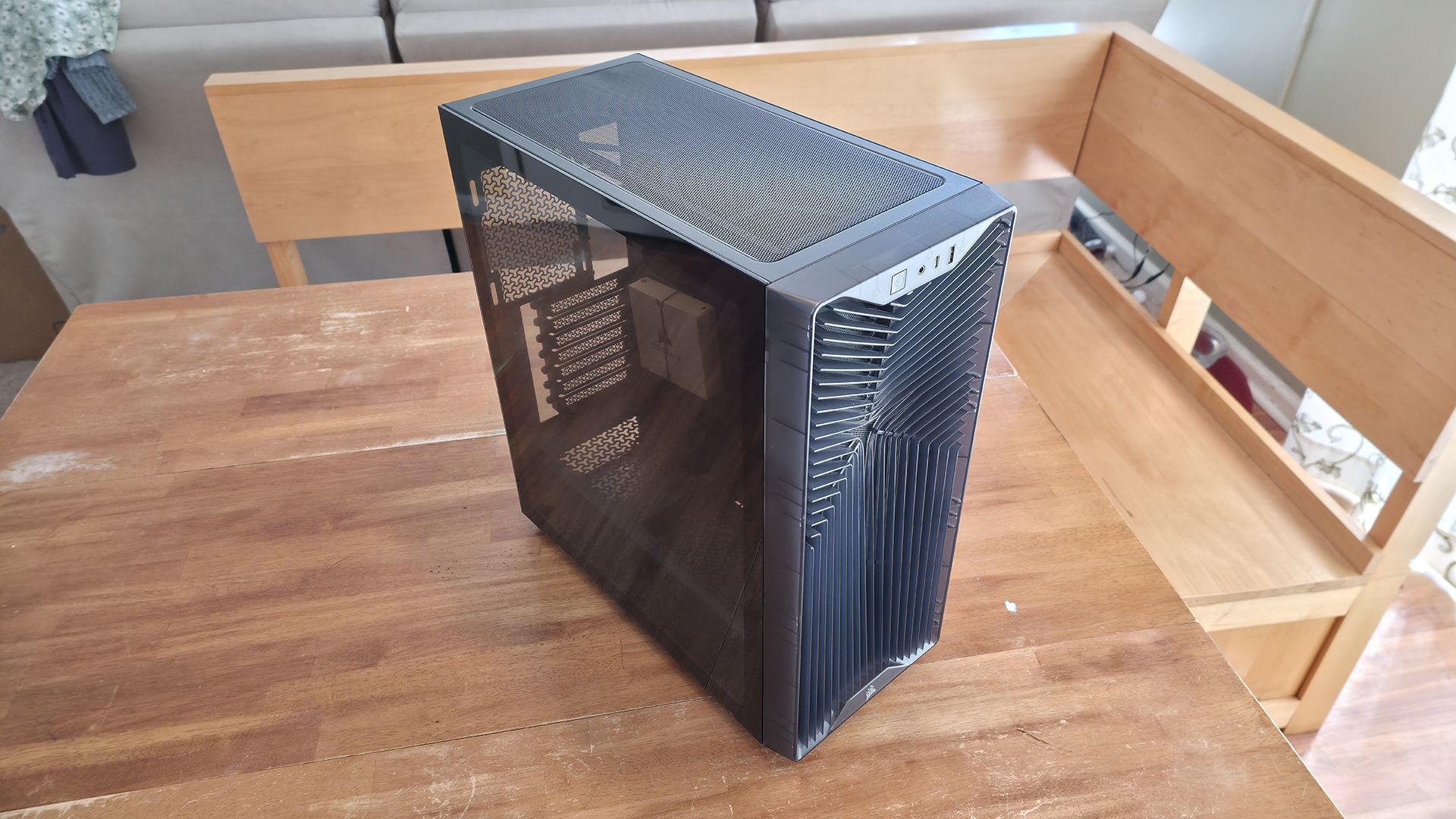 Corsair's new 3200D mid-tower case redefines airflow and component compatibility — the case perfectly pairs with rear-connector motherboards Corsair's new 3200D mid-tower case redefines airflow and component compatibility — the case perfectly pairs with rear-connector motherboards