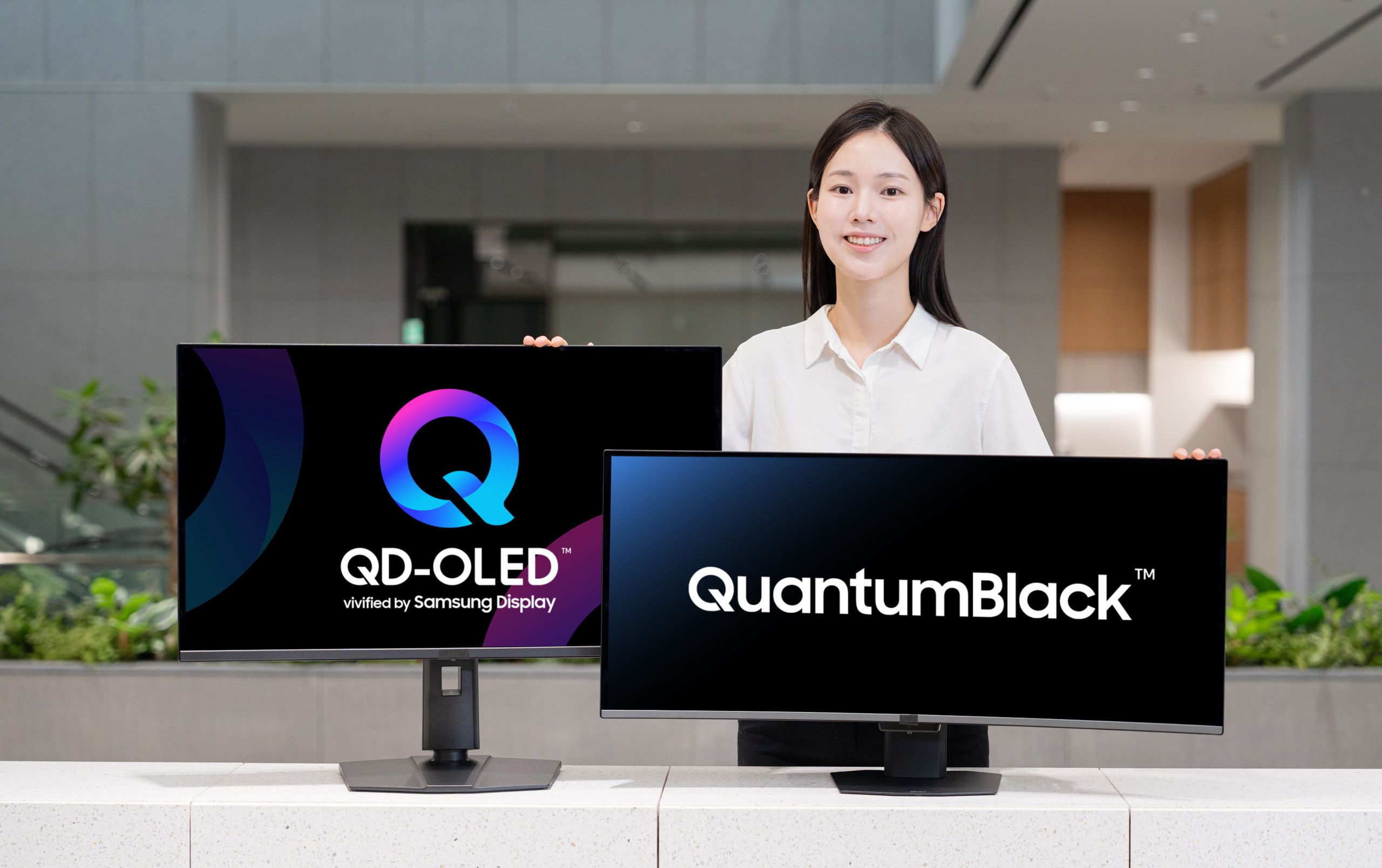 Samsung Display debuts 'QuantumBlack' coating for QD-OLED monitors — screen tech boosts ambient black levels while reducing glare Samsung Display debuts 'QuantumBlack' coating for QD-OLED monitors — screen tech boosts ambient black levels while reducing glare