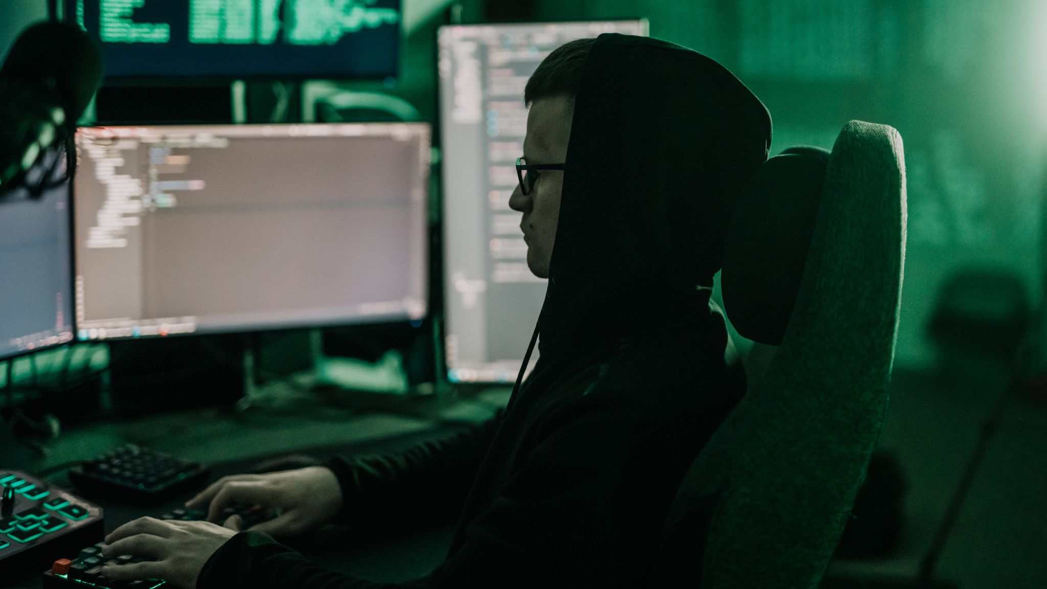 US Departments of Justice and Defense crush four massive botnets totaling 3,000,000 devices — botnets responsible for a combined 316,000 DDoS attacks globally US Departments of Justice and Defense crush four massive botnets totaling 3,000,000 devices — botnets responsible for a combined 316,000 DDoS attacks globally