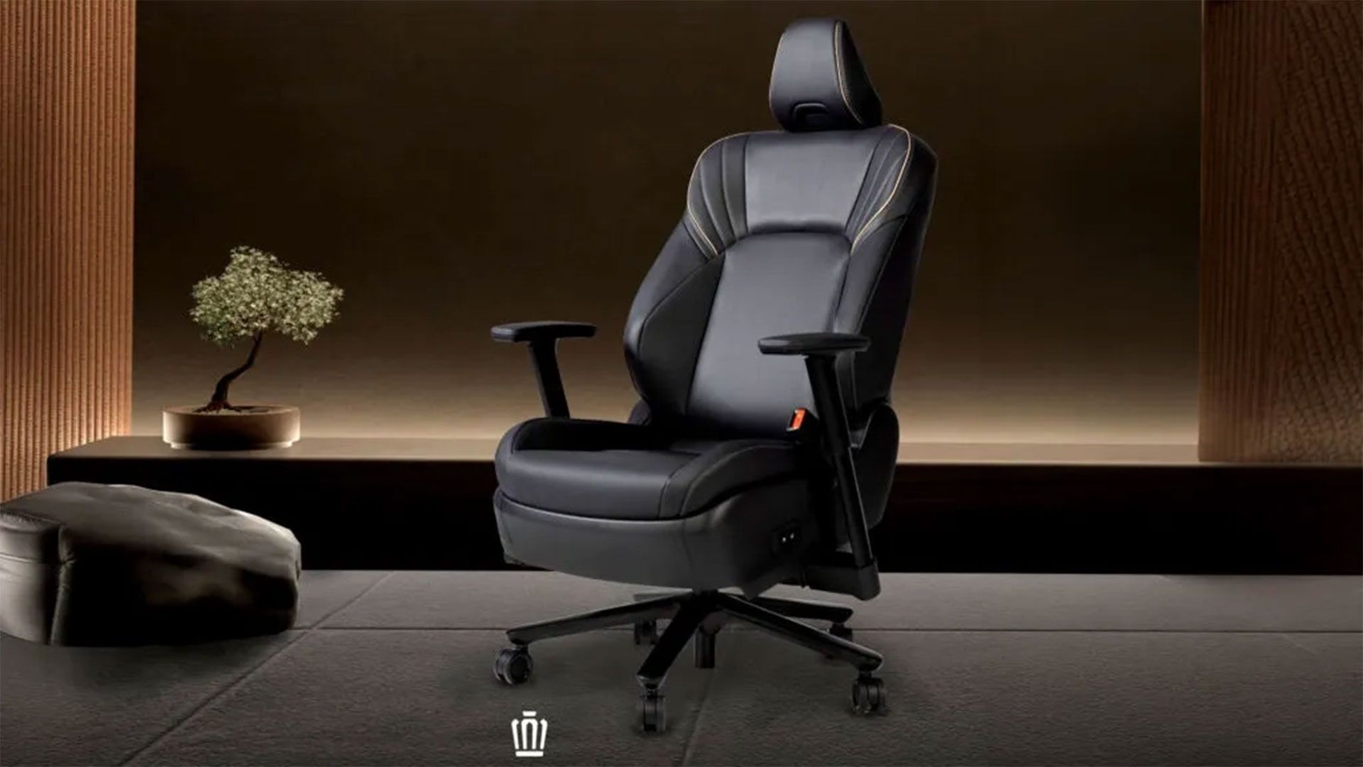 Toyota’s limited edition $3,500 Crown gaming chair has heating, cooling, and a USB-C seatbelt buckle — Toyota Crown front car seat turned into gaming chair, enj
