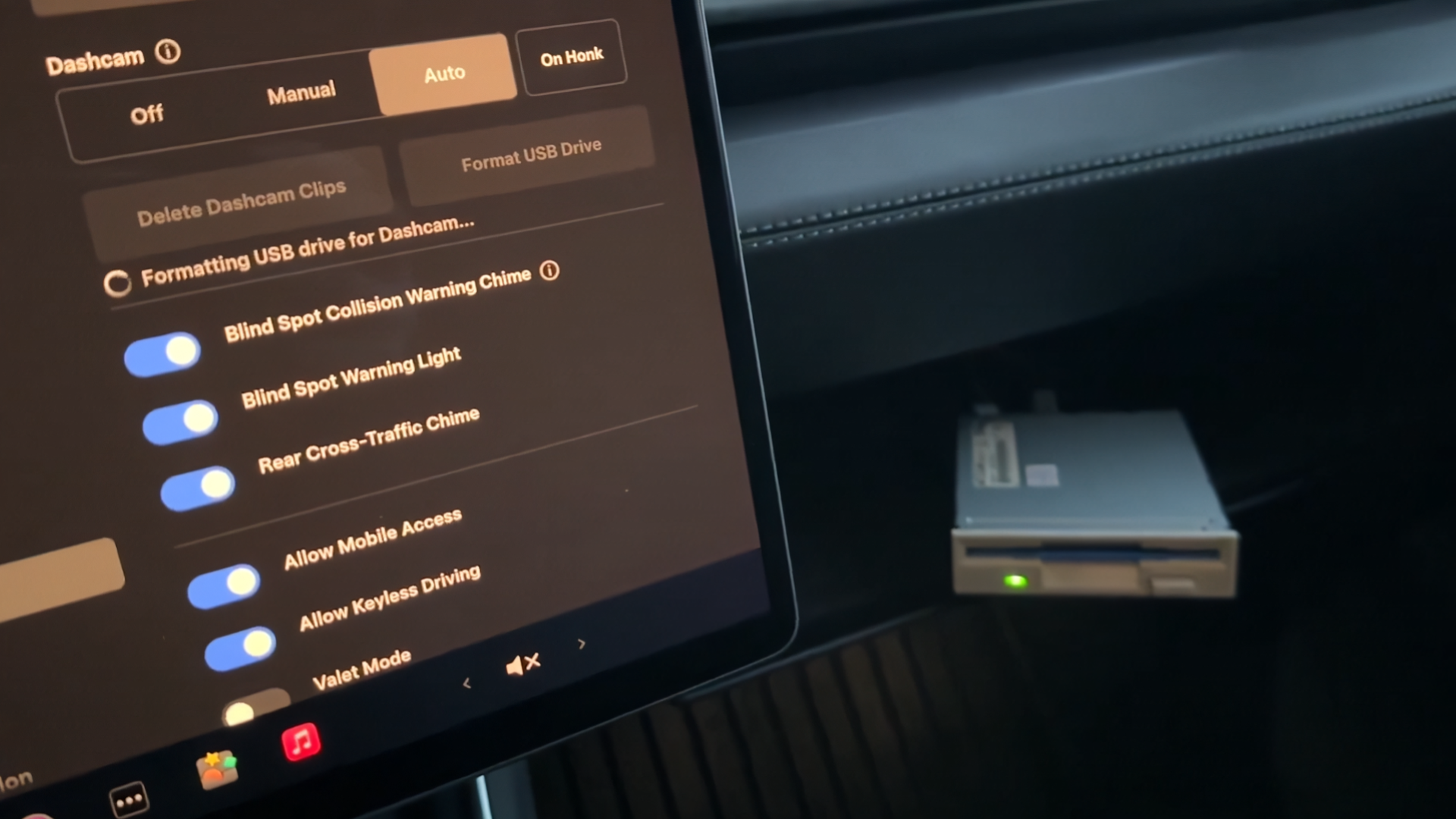 Engineer installs 3.5-inch floppy drive in a Tesla — modern EV recognizes and runs ancient storage device, even plays an MP3 file from diskette Engineer installs 3.5-inch floppy drive in a Tesla — modern EV recognizes and runs ancient storage device, even plays an MP3 file from diskette