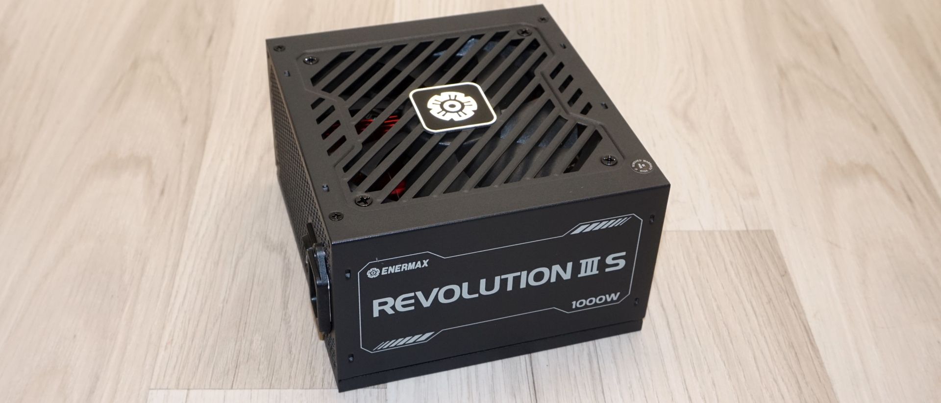 Enermax Revolution III S 1000W power supply review: Platinum efficiency, limited thermal capability