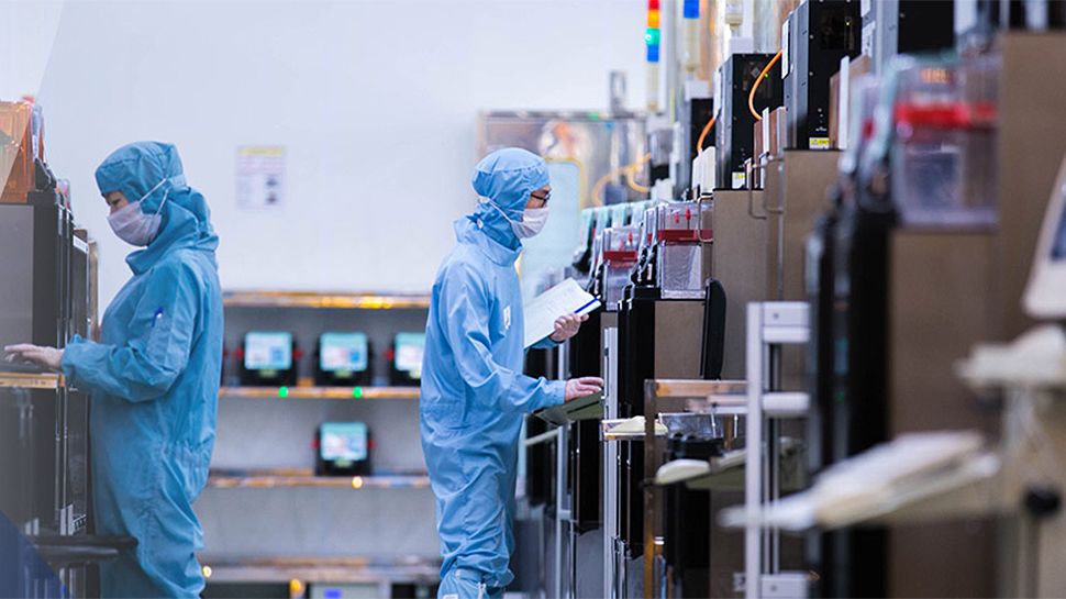 SMIC founder and AMEC CEO urge Chinese fabs to test domestic chipmaking tools on active production lines — equipment makers post record revenue but falling marg