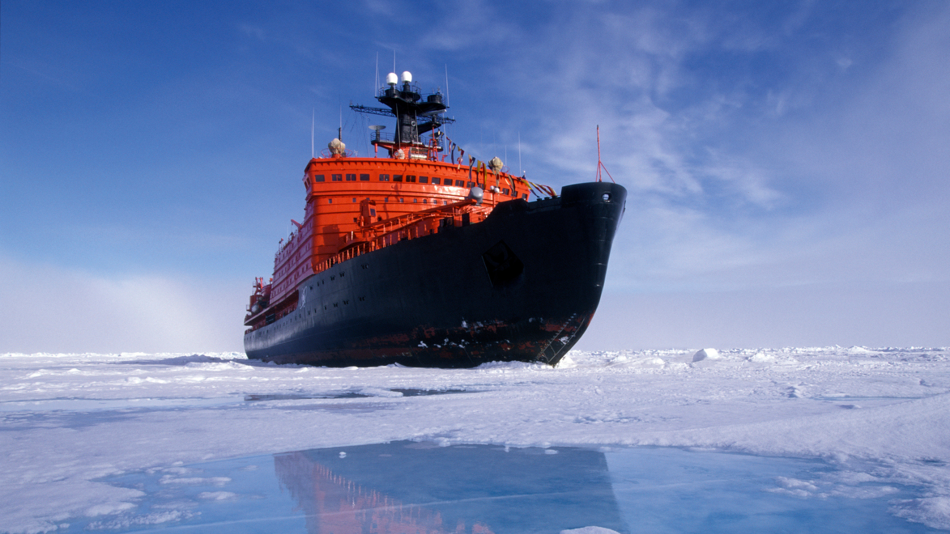 EU considers running undersea cable under the North Pole to link Europe to Asia — Polar Connect aims to bypass the Strait of Hormuz and Russia by 2030