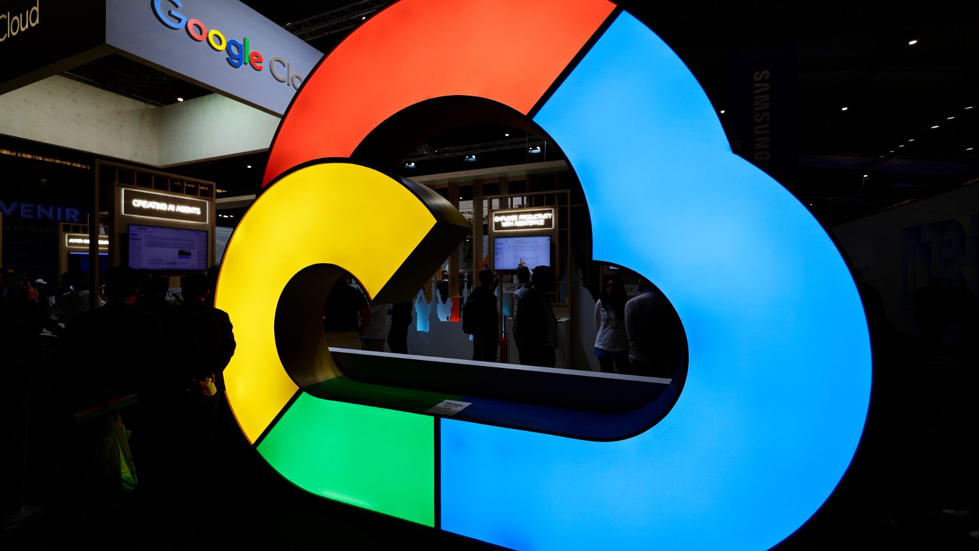 Google floats reduced initial 5GB free cloud storage limit, users claim — 15GB to require extra security measures, company confirms it is 'testing a new storage Google floats reduced initial 5GB free cloud storage limit, users claim — 15GB to require extra security measures, company confirms it is 'testing a new storage