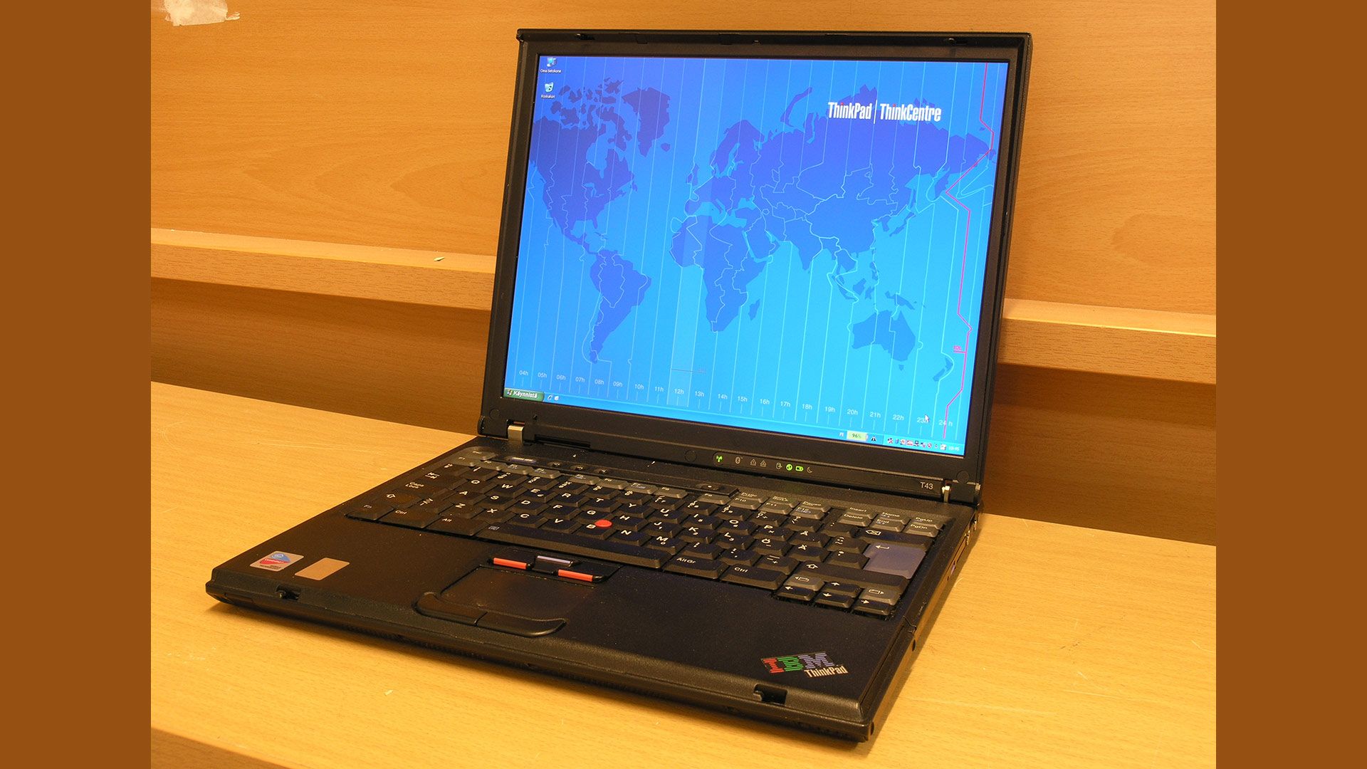 IBM ThinkPad T43 enthusiast installs 'almost' every version of Windows on the single-core laptop without using virtual machine — 26 years of Windows running bar IBM ThinkPad T43 enthusiast installs 'almost' every version of Windows on the single-core laptop without using virtual machine — 26 years of Windows running bar