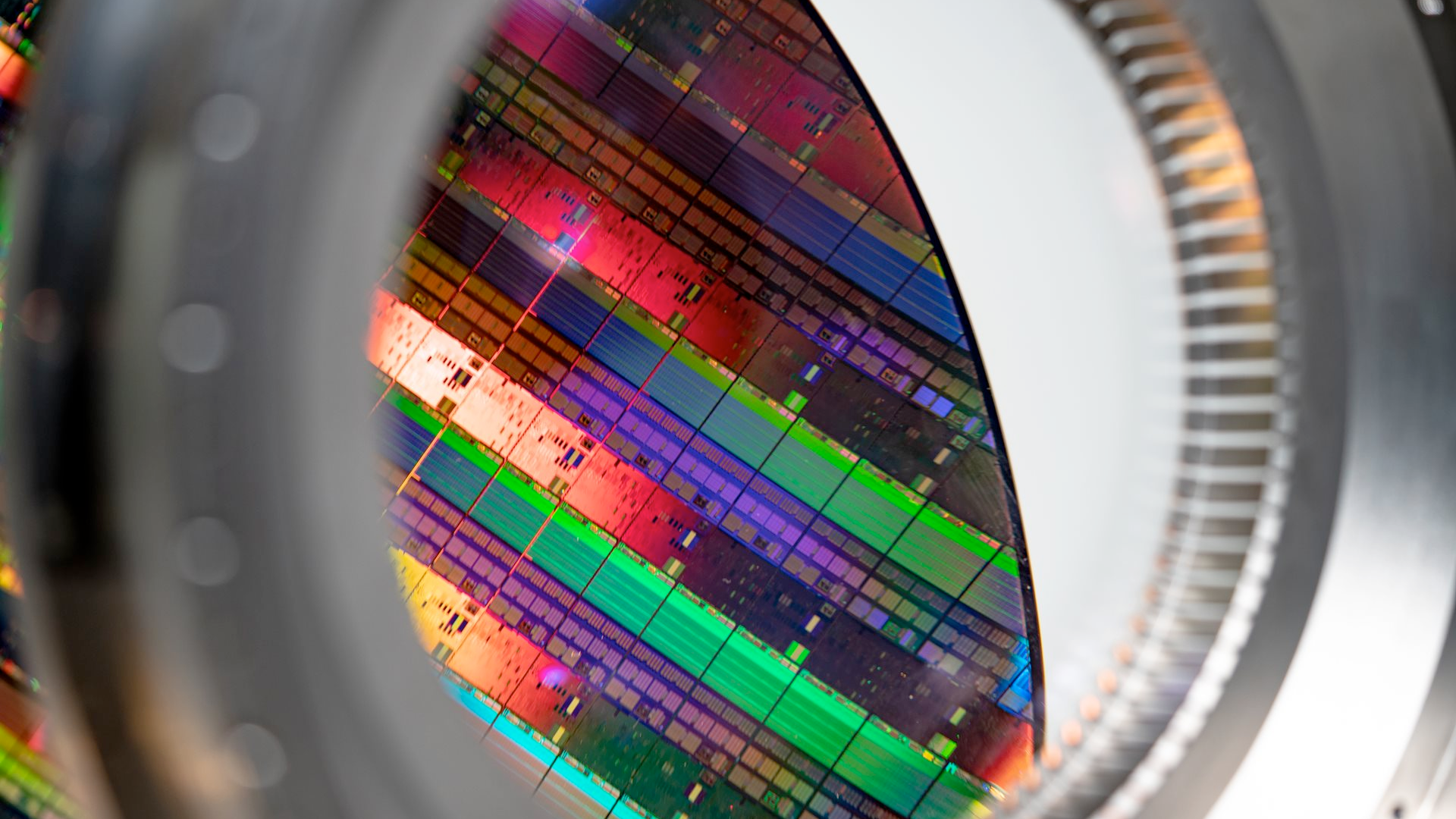 Nikon weaponizes lower prices to break ASML's lithography monopoly — tech giant leverages in-house manufacturing to slash prices to lure back American chipmaker