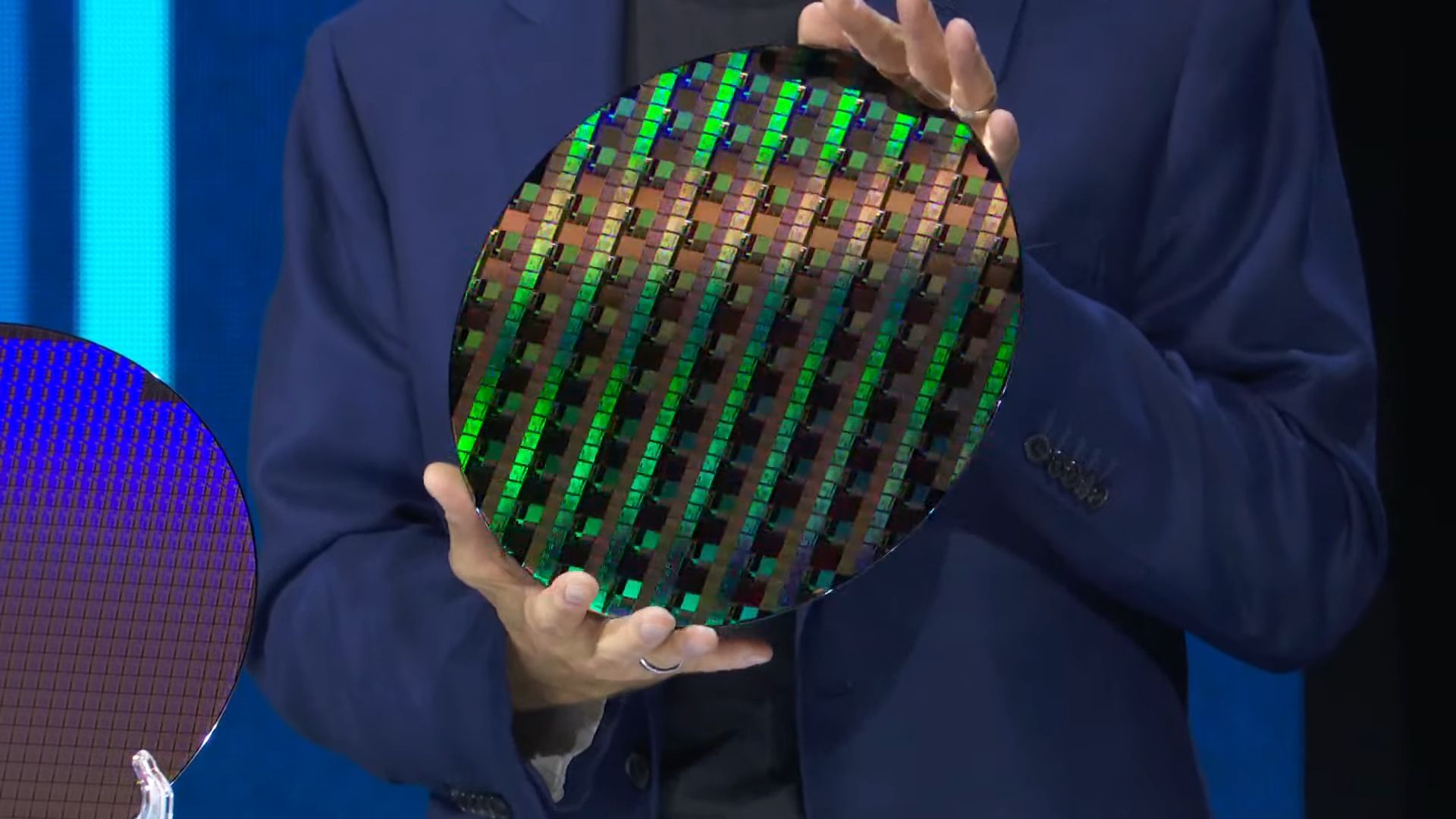 Intel details 18A-P process node, touts higher performance, lower power, and better thermals — 9% more performance, thermal conductivity improved by 50%