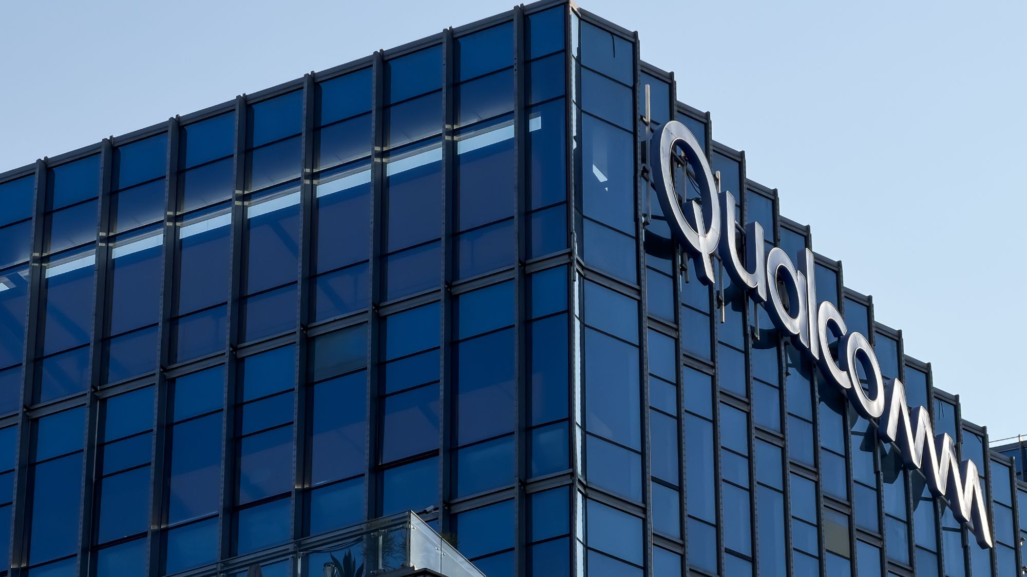 Qualcomm plans China-specific data center chips — new Dragonfly lineup will include nerfed AI accelerators that comply with export thresholds