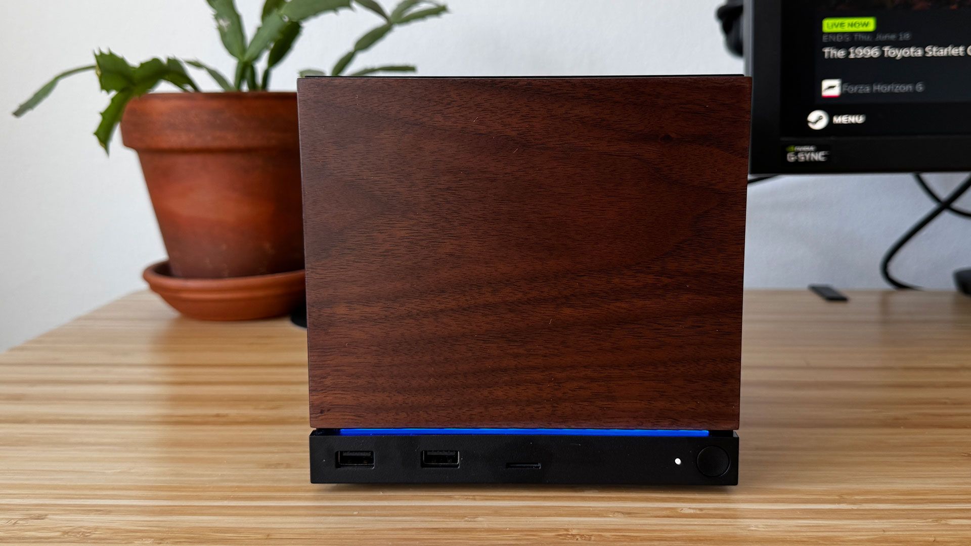 Steam Machines will only come with one 16GB stick of RAM — company may change this to two 8GB sticks in the future, but the first batch of consoles is limited t